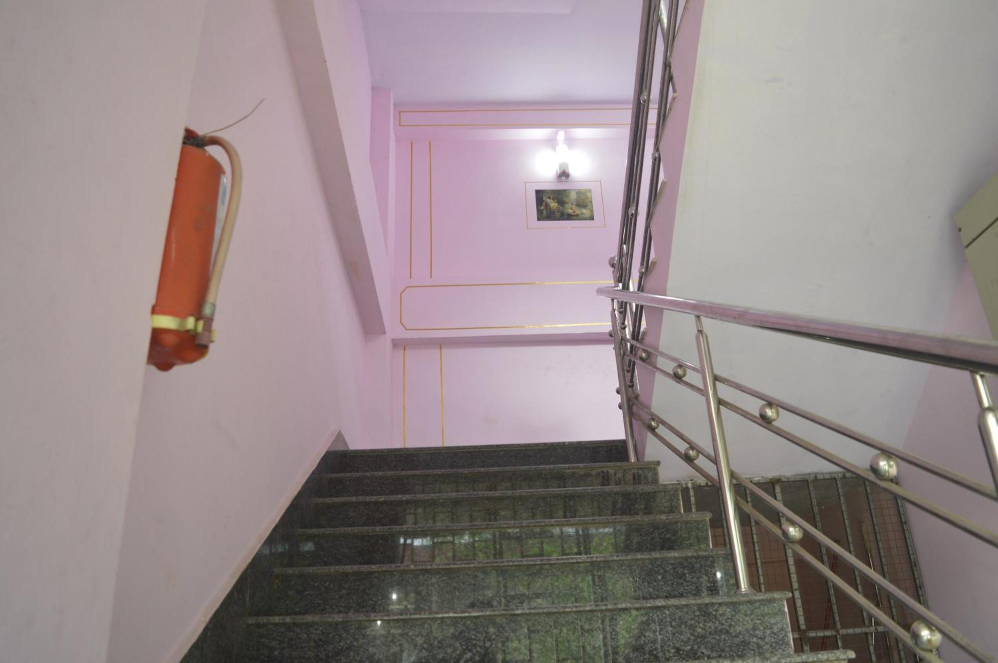 Green Castle Residency Nedumkandam ภายนอก รูปภาพ